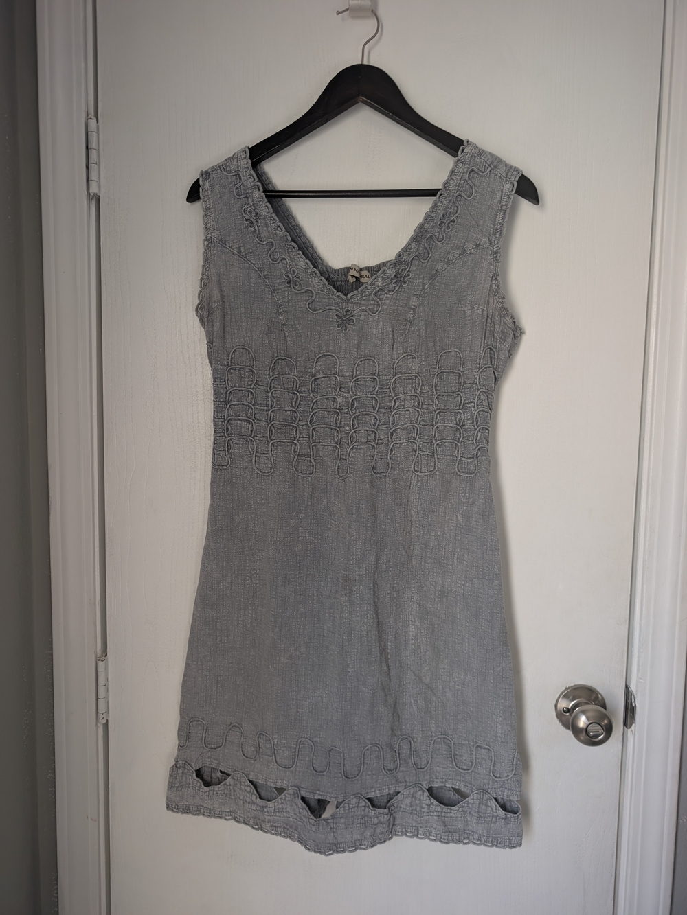 Sleeveless V-Neck Mini Dress in Light Gray with Embroidered Detail